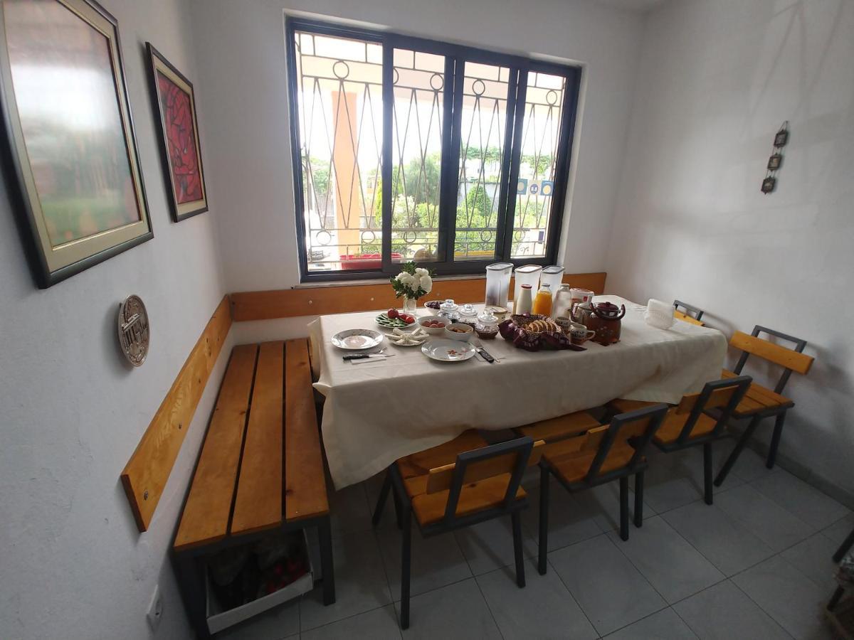 Green Garden Guesthouse Shkoder Ngoại thất bức ảnh